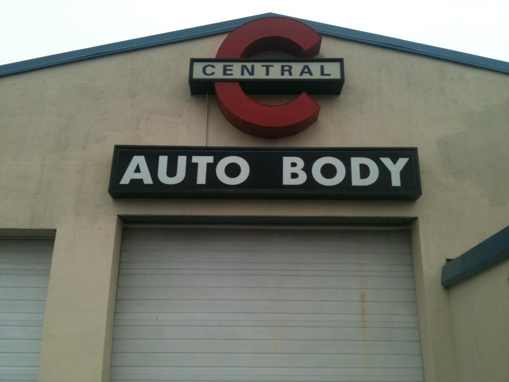 Central Auto Body Worcester MA 01603 5087989727